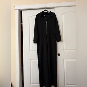 Black Zip-Up Women's jumpsuit